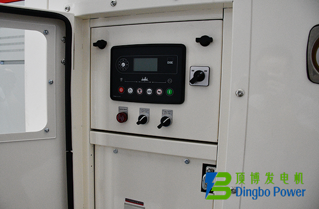 400KW康明斯静音机组4